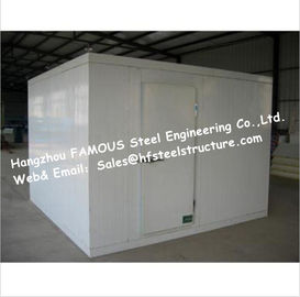 Chine Promenade adaptée aux besoins du client dans des chambres de congélateur faites de panneau de plancher et matériel d'isolation thermique fournisseur