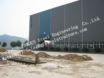 Chine Métier soudé par bâtiments en acier industriels préfabriqués à colonnes pour l'atelier fournisseur