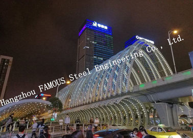 Chine Centre préfabriqué de centre commercial de haut étage avec l'entrepreneur de bâtiments de structure métallique de bureau fournisseur