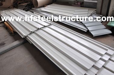 Chine Feuilles industrielles légères de toiture en métal pour le matériau de construction fournisseur