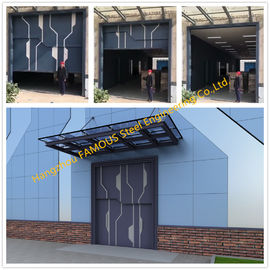 Chine Panneau vertical de porte sectionnelle d'ascenseur soulevant la porte sectionnelle industrielle pour l'usage de garage fournisseur