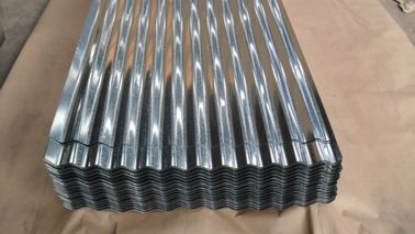 Chine Colorez la galvanisation de recouvrement de toit enduit en métal/Galvalume/traitement enduit d'une première couche de peinture fournisseur