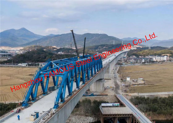 Chine La botte en acier incurvée de ficelle a raidi le pont de chemin de fer à grande vitesse de structure continue de poutre fournisseur