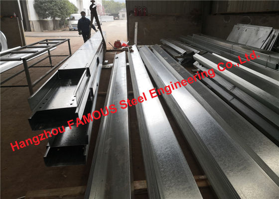 Chine Purlins en acier galvanisés Cee Channel avec des cadres de balustrade de l'alliage 5052-H36 d'aluminium fournisseur