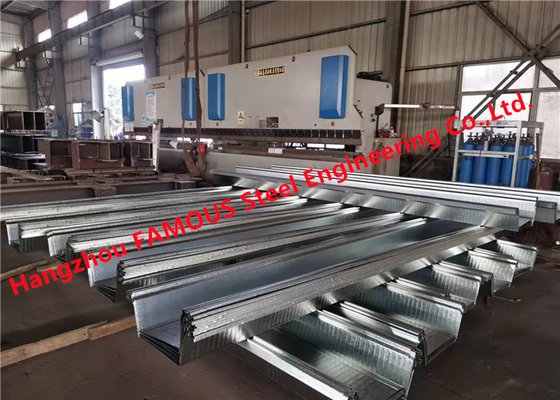Chine 350 tonnes d'alternative de Comflor 210 ont galvanisé la plate-forme de plancher en acier exportée vers Océanie fournisseur