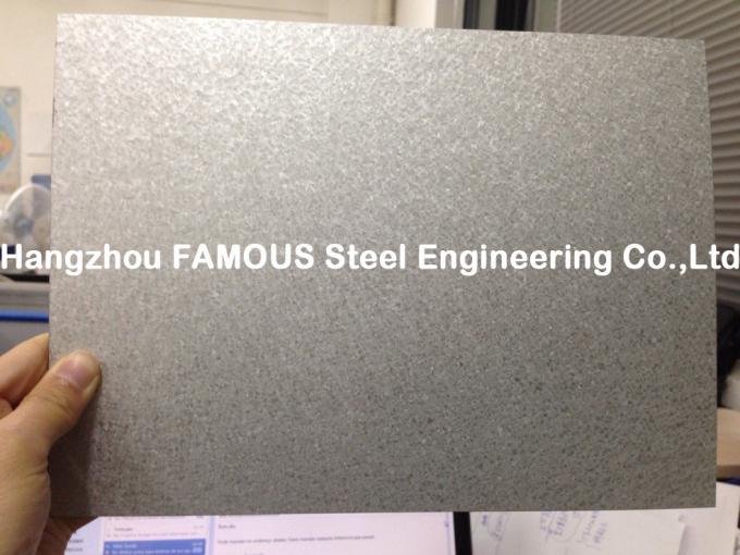 Bobine en acier galvanisée de matériau de construction en métal épaisseur de 0.2mm - de 2.0mm adaptée aux besoins du client 2