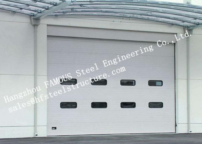 Élégance contemporaine actuelle de portes industrielles en aluminium modernes de garage avec les lignes lisses 0