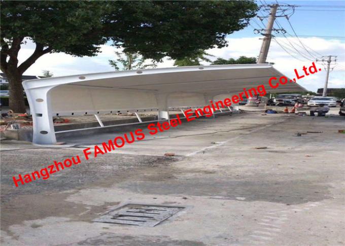Le cadre d'acier d'ombre de Sun de stationnement de voiture d'extérieur abrite le parking simple de pente avec le tissu arqué de PVC de toit 0