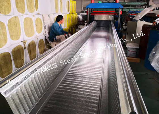 Chine Plate-forme de plancher composée galvanisée en métal ComFlor 210 séries 600mm de plate-forme d'alternative fournisseur