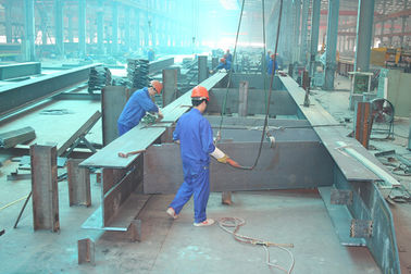 Chine Fabrication en acier industrielle modulaire de bâtiments selon vos dessins fournisseur