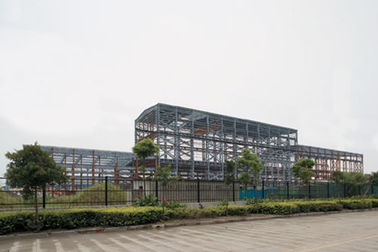 Chine Fabrication en acier industrielle préfabriquée de bâtiments avec le bas entretien fournisseur
