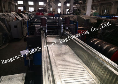 Chine Feuille en acier galvanisée adaptée aux besoins du client Comflor 80 de Decking plate-forme de plancher composée équivalente en métal 60 210 fournisseur