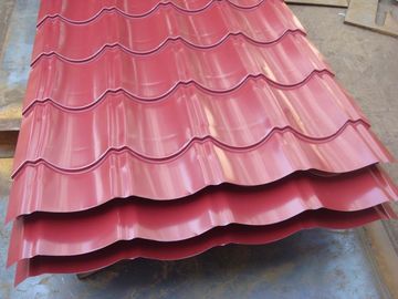 Chine L'atelier d'acier de tôle de toit en métal d'AISI/ASTM/JIS a glacé la forme de tuile fournisseur