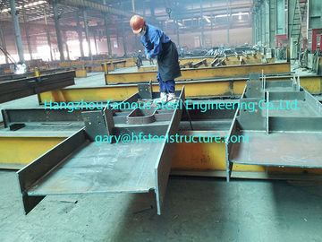 Chine Pré construction de la peinture grise enduite en acier commerciale de faisceau de section des bâtiments H fournisseur